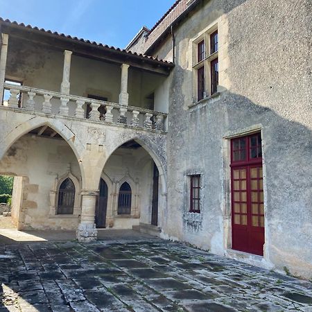 Chateau De Cibioux Surin  Exterior photo